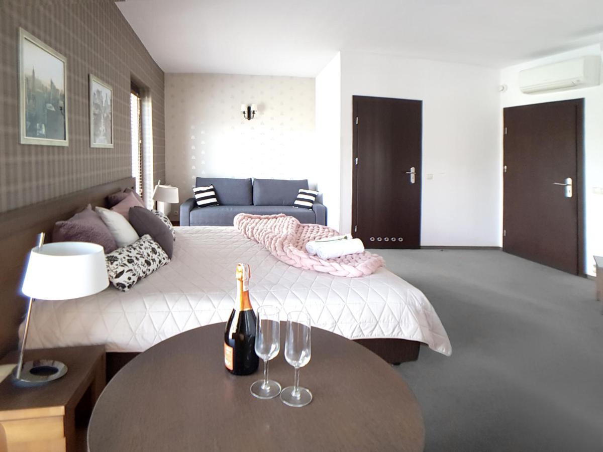 לובלין Hotel Willanova מראה חיצוני תמונה
