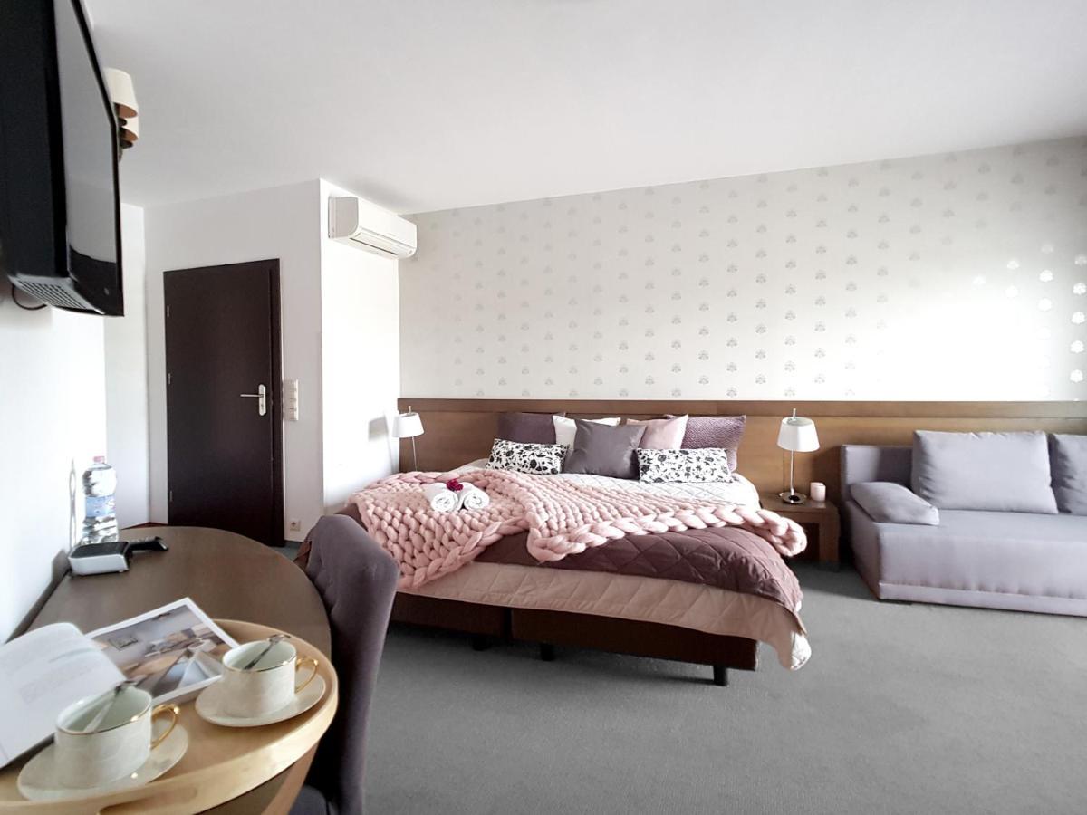 לובלין Hotel Willanova מראה חיצוני תמונה
