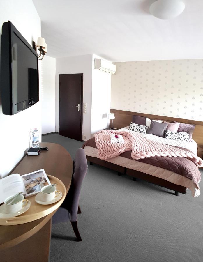 לובלין Hotel Willanova מראה חיצוני תמונה